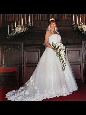 Oleg Cassini Classic White Lace Ball Gown Wedding Dress with Long Train